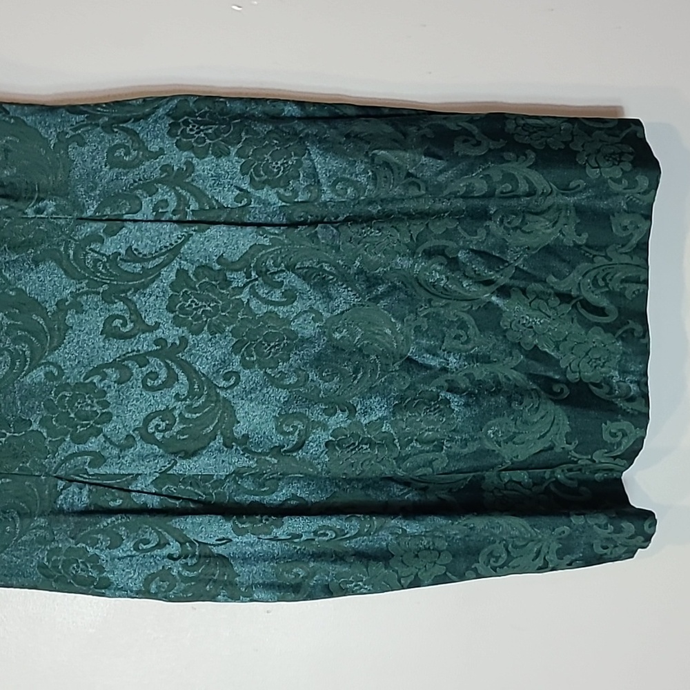 VINTAGE 1990s Emerald Green Satin Floral Dress Jewel Tone Jaquard Size 10P - Picture 3 of 8